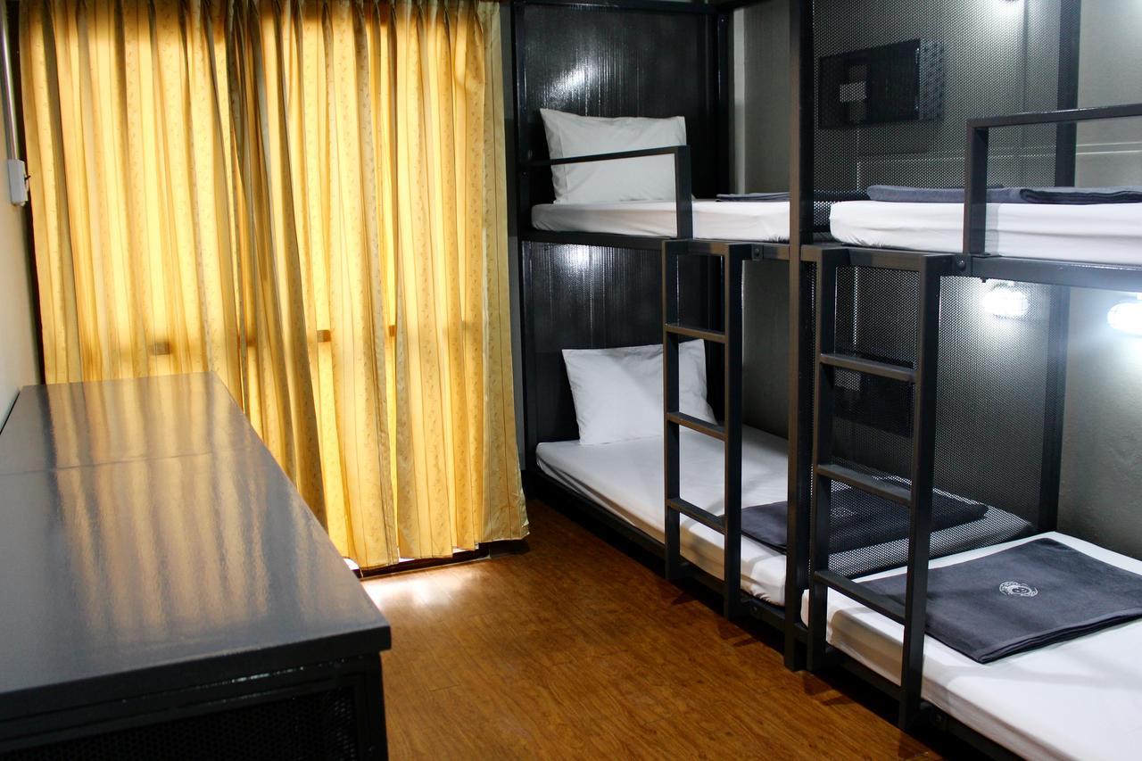 Mad Monkey Hostel 曼谷 外观 照片